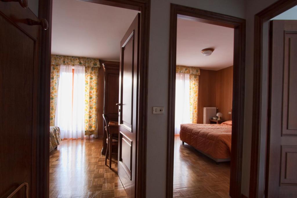 Hotel Panoramique Torgnon Oda fotoğraf